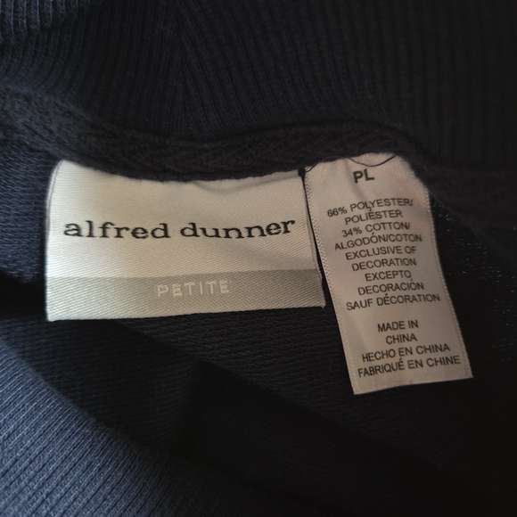 Vintage Alfred Dunner Embroidered Navy Floral Sweater Womens Petite 24 in P2P - Picture 4 of 6